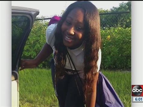 tovonna holton|Teens suicide blamed on Snapchat was false